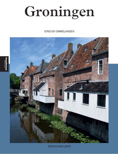 Omslag reisgids Groningen. Coverfoto: de hangende keukens van Appingedam