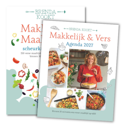Covers beide producten. Agenda met afebeelding van schrijfster en gerechten. Kalender met illustraties van kookelementen